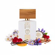 Frasco Oro e Miele de Voci Giardini di Toscana, botella blanca mate con banda dorada de libélulas y soles, medallón oval dorado y etiqueta crema Oro e Miele, tapa madera miel cálida, rodeado de almendro, heliotropo, rosa, miel, vainilla, bayas, iris, sándalo y cedro.