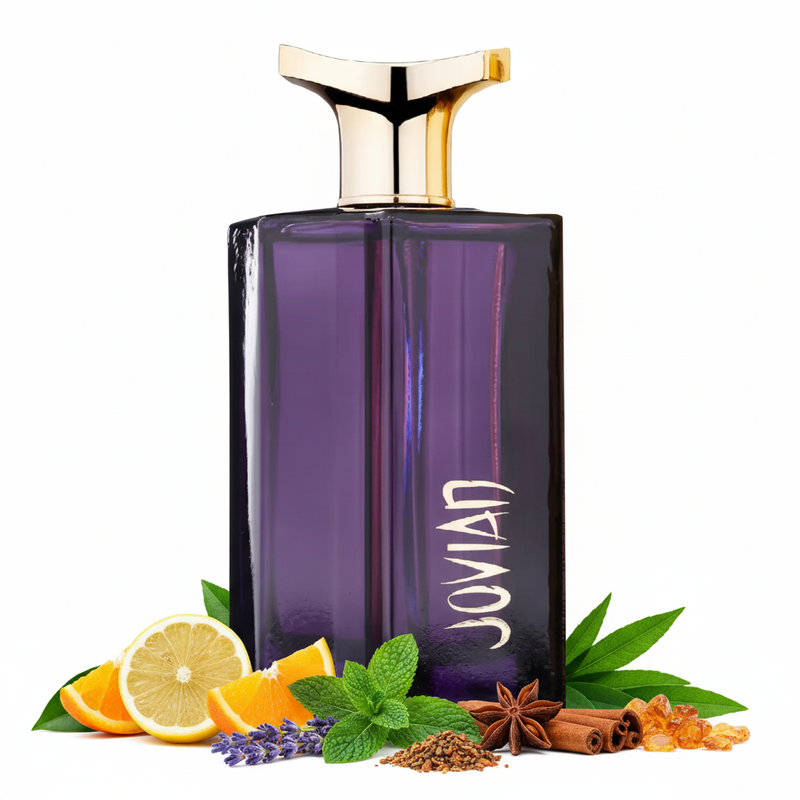 Perfume con notas de cítricos, menta fresca, lavanda, especias, pachulí y ámbar