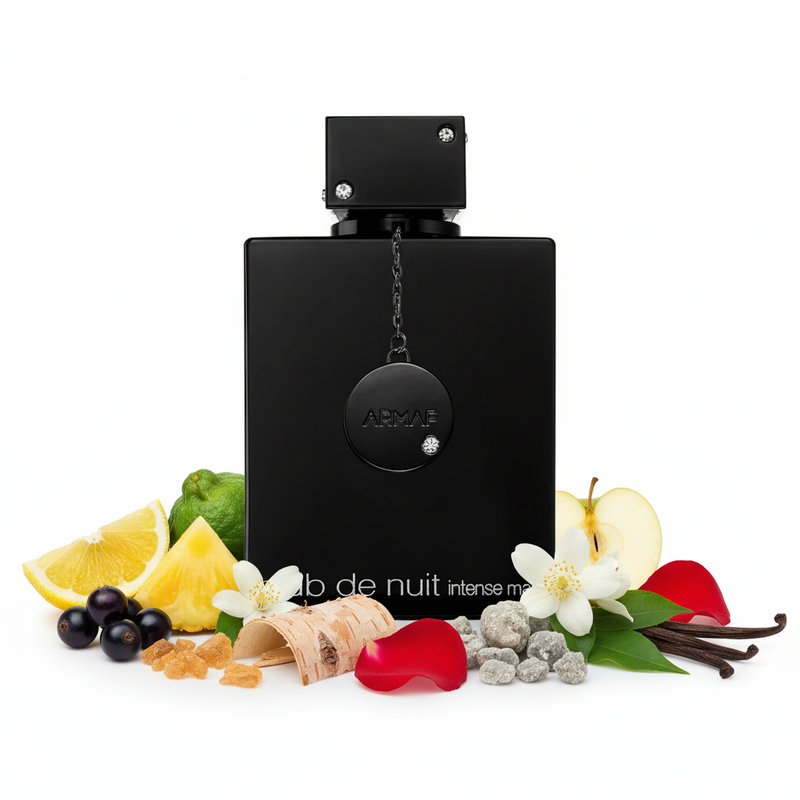 Perfume con notas de limón, piña, bergamota, grosellas negras, manzana, abedul, jazmín, rosa, ámbar gris, almizcle, pachulí y vainilla