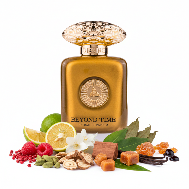 Perfume con notas de pimienta rosa, frambuesa, bergamota, cardamomo, jazmín, caramelo, raíz de lirio, cedro de Virginia, bálsamo del Perú, pachulí, vainilla, benjuí, cuero, styrax y almizcle